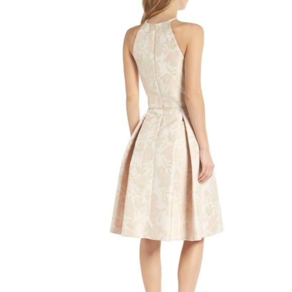 Gal Meets Glam Evelyn Holly Jacquard Halter Dress - Picture 6 of 14